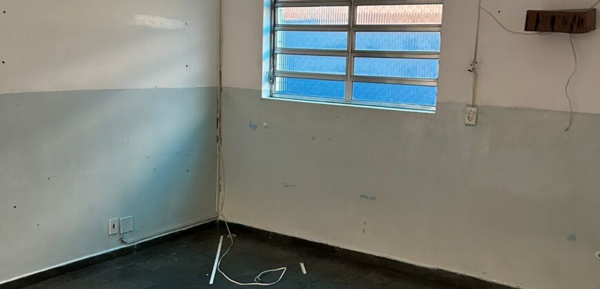 Prédio Comercial para alugar – Vila Mangalot