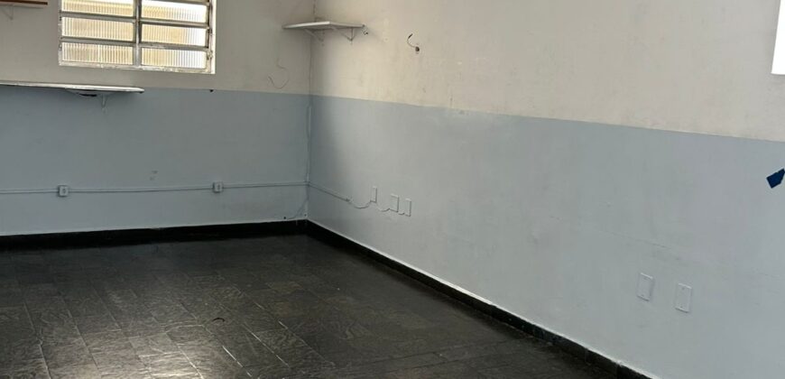 Prédio Comercial para alugar – Vila Mangalot