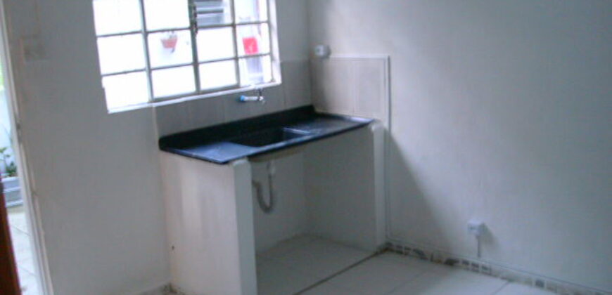 Casa para alugar – Vila Mangalot