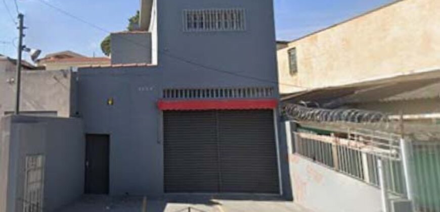 Prédio comercial para locação – Vila Mangalot