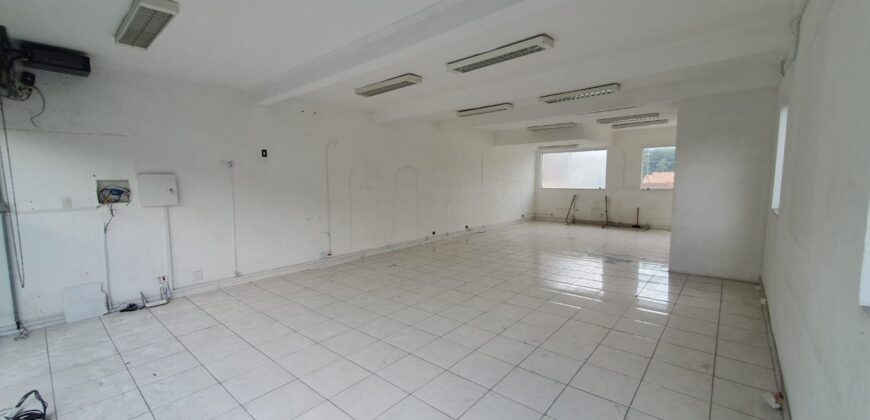 Prédio comercial – Jdm. Santa Fé